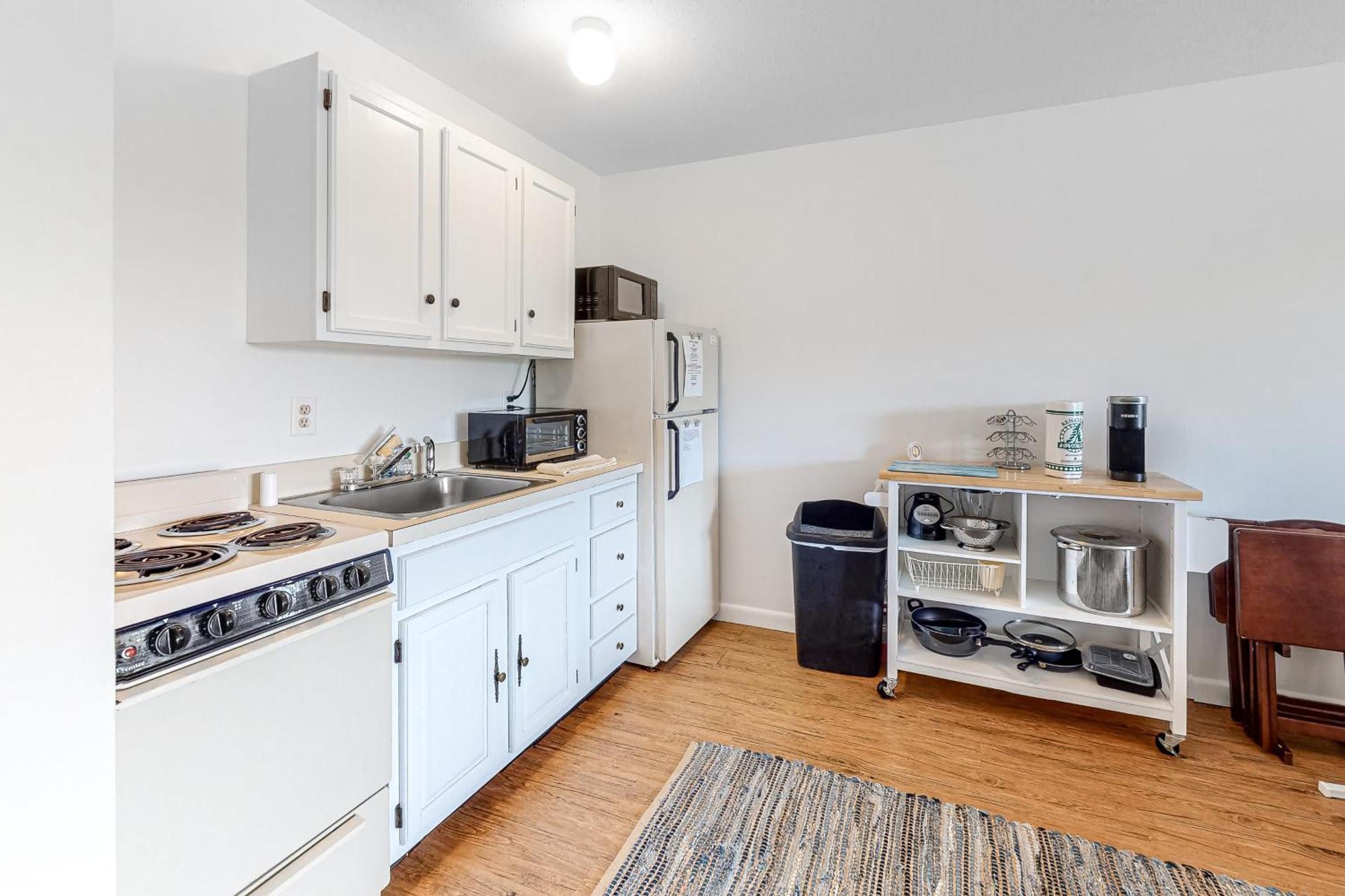 Large Studio With Patio And Pool North Truro Dış mekan fotoğraf