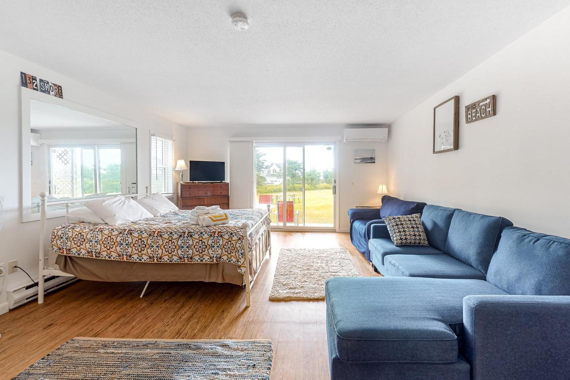 Large Studio With Patio And Pool North Truro Dış mekan fotoğraf