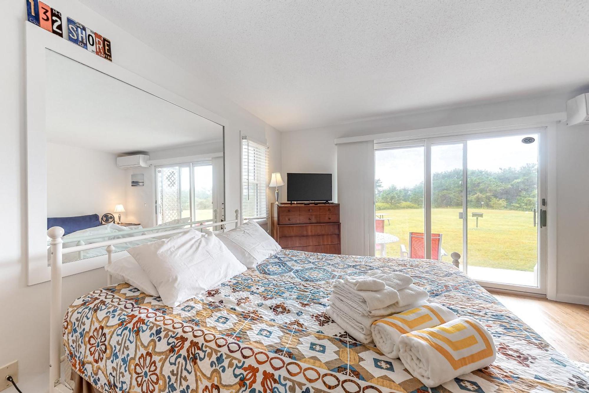 Large Studio With Patio And Pool North Truro Dış mekan fotoğraf